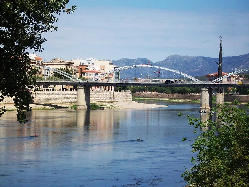 River Ebro Holidays Tivenys
